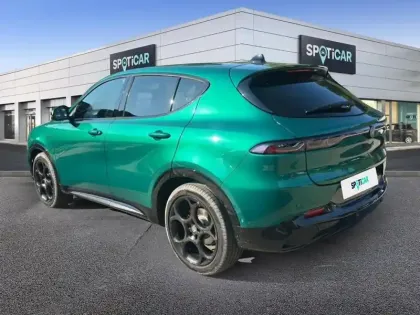 Photo 6 Alfa Romeo Tonale  1.5 Ibrida 175ch Veloce TCT