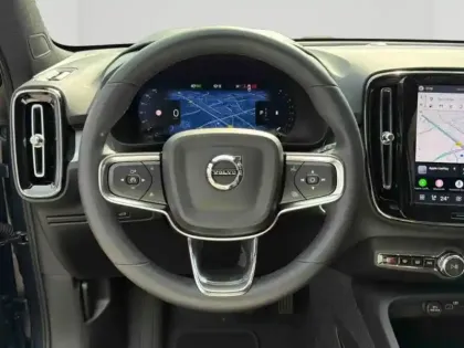 Photo 13 Volvo XC40  B3 163ch Black Edition DCT 7