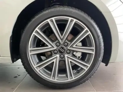 Photo 10 Audi A1  Sportback 30 TFSI 116ch Design S tronic 7