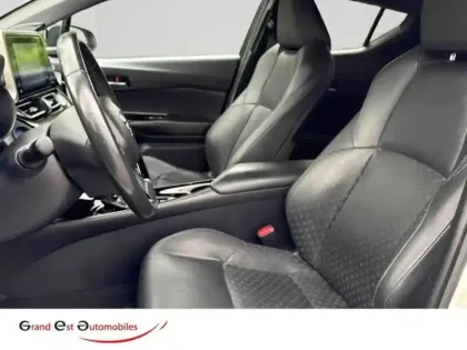 Photo 11 Toyota C-HR  122h Edition 2WD E-CVT RC18