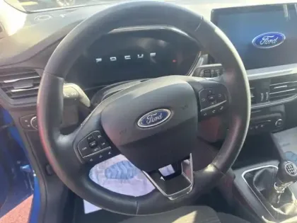 Photo 14 Ford Focus  SW 1.0 EcoBoost mHEV 125 ch Titanium X Business