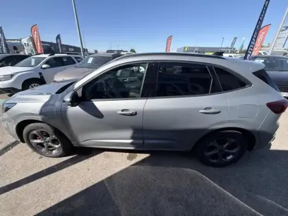 Photo 7 Ford Kuga  2.5 Duratec 243 ch Hybride Rechargeable ST-Line X Powershift