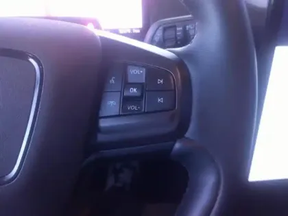 Photo 14 Ford Mustang  Mach-E 269ch Standard Range 72,6kWh Mach-E Propulsion
