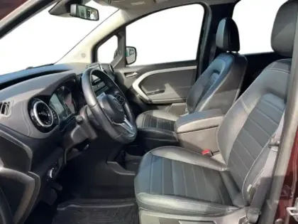Photo 7 Mercedes CLA sse T 180 d Progressive BVA7
