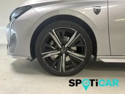 Photo 11 Peugeot 308  SW 1.2 PureTech 130ch S&S GT EAT8