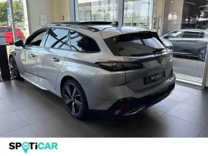 Photo 17 Peugeot 308  SW 1.2 PureTech 130ch S&S GT EAT8