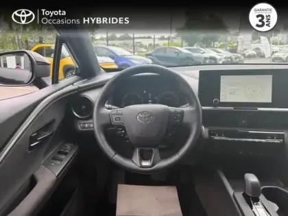 Photo 8 Toyota C-HR  1.8 Hybride 140ch Design MY25