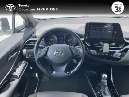 Photo 8 Toyota C-HR  184h Distinctive 2WD E-CVT MY22