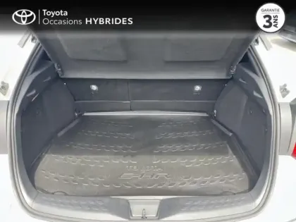 Photo 9 Toyota C-HR  184h Distinctive 2WD E-CVT MY22