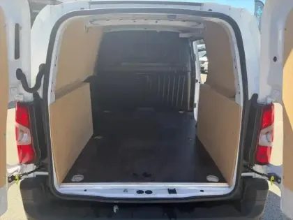 Photo 6 Citroën Berlingo  Van XL 950kg BlueHDi 100 S&S Club