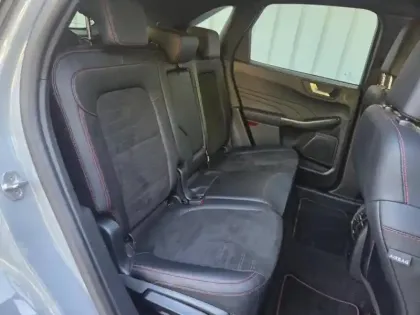 Photo 10 Ford Kuga  2.5 Duratec 190ch FHEV E85 Graphite Tech Edition BVA