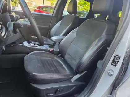 Photo 8 Ford Kuga  2.5 Duratec 190ch FHEV E85 Graphite Tech Edition BVA
