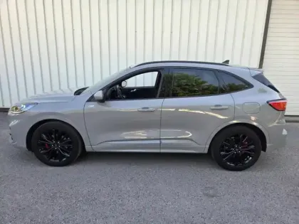 Photo 6 Ford Kuga  2.5 Duratec 190ch FHEV E85 Graphite Tech Edition BVA
