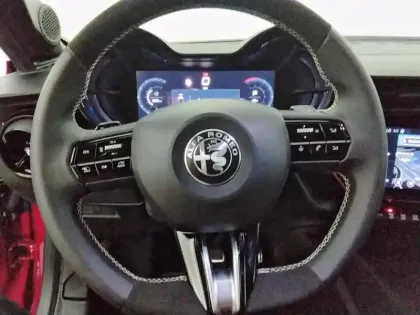Photo 12 Alfa Romeo Junior  1.2 Ibrida 145ch Sport Speciale e-DCT6 Q4