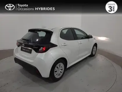 Photo 8 Toyota Yaris  116h Dynamic 5p MY22
