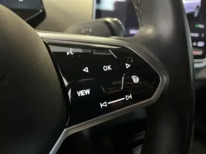 Photo 14 Volkswagen Id.5  286ch Pro 77kWh Life Max