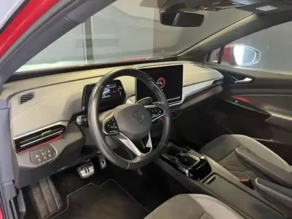 Photo 10 Volkswagen Id.5  286ch Pro 77kWh Life Max