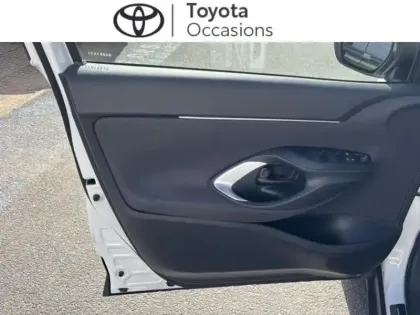 Photo 12 Toyota Yaris  Cross 116h Design MY22
