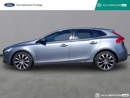 Photo 13 Volvo V40  T2 122ch Signature Edition Geartronic
