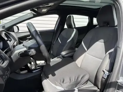Photo 5 Volvo V40  T2 122ch Signature Edition Geartronic