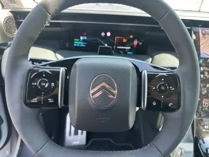 Photo 12 Citroën C5 aircross  Electrique 210ch 78kWh autonomie confort MAX
