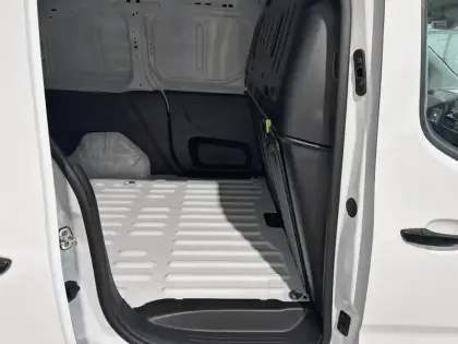 Photo 6 Citroën Berlingo  Van M charge utile majorée Diesel 130ch Pack Premium Connect