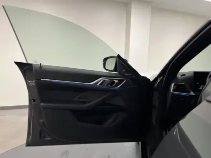 Photo 5 BMW I4  eDrive40 340ch M Sport