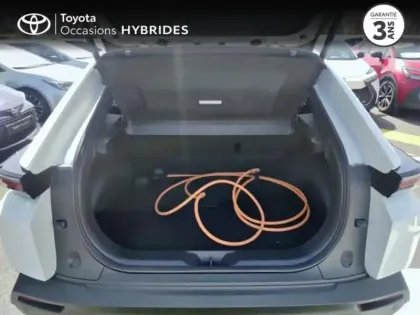 Photo 9 Toyota C-HR + 224ch 77kWh Design Grande Autonomie