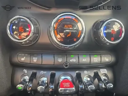 Photo 11 Mini Mini  Cooper S 178ch  John Cooper Works BVA7