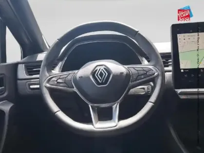 Photo 11 Renault Captur  1.6 E-Tech full hybrid 145ch Techno Camera GPS