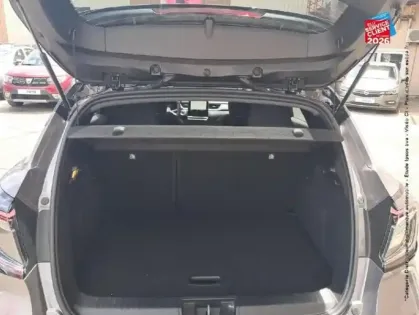 Photo 13 Renault Captur  1.6 E-Tech full hybrid 145ch Techno Camera GPS