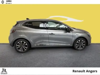 Photo 13 Renault Clio  1.6 E-Tech 145ch full hybrid Techno - 25