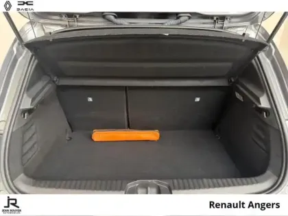Photo 6 Renault Clio  1.6 E-Tech 145ch full hybrid Techno - 25