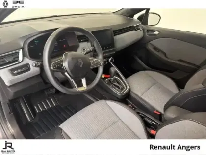 Photo 14 Renault Clio  1.6 E-Tech 145ch full hybrid Techno - 25