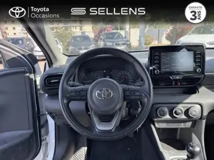 Photo 8 Toyota Yaris  120 VVT-i Dynamic 5p MY22