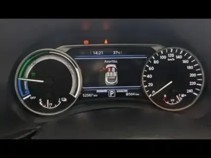 Photo 9 Nissan Juke  1.6 Hybrid 143ch Première Edition