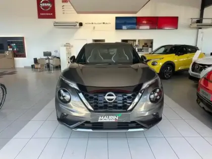Photo 16 Nissan Juke  1.6 Hybrid 143ch Première Edition