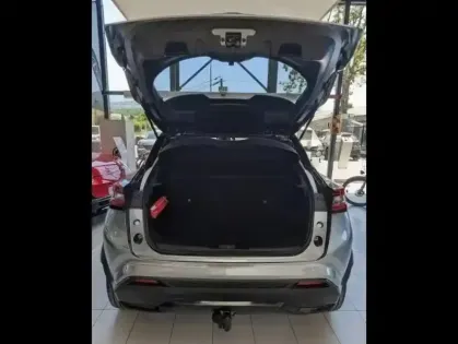 Photo 14 Nissan Juke  1.6 Hybrid 143ch Première Edition
