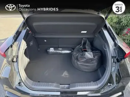 Photo 9 Toyota C-HR  2.0 Hybride Rechargeable 225ch Collection MY26
