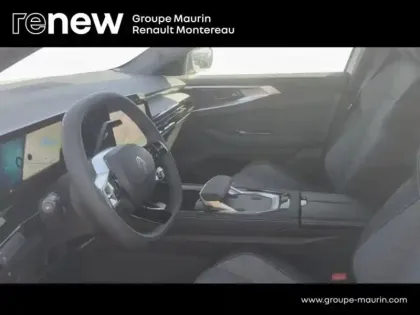Photo 11 Renault Austral  1.2 E-Tech full hybrid 200ch Techno - 26