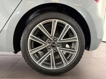 Photo 9 Audi A1  Sportback 25 TFSI 95ch Design S tronic 7