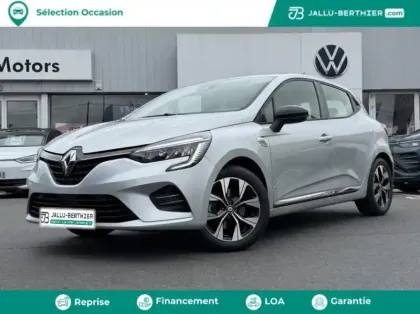 Photo 15 Renault Clio  1.6 E-Tech 140ch Limited -21