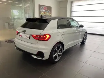 Photo 6 Audi A1  Sportback 30 TFSI 116ch S line S tronic 7
