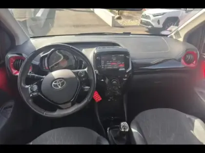 Photo 13 Toyota Aygo  1.0 VVT-i 72ch x-clusiv MY21
