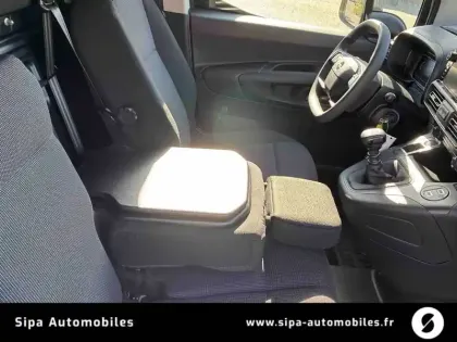 Photo 19 Opel Combo  CARGO M CHARGE UTILE MAJOREE DIESEL 100 CH MANUELLE