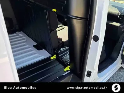 Photo 20 Opel Combo  CARGO M CHARGE UTILE MAJOREE DIESEL 100 CH MANUELLE