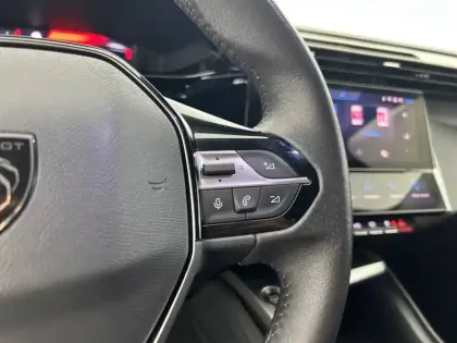 Photo 39 Peugeot 308  SW PureTech 130ch S&S BVM6