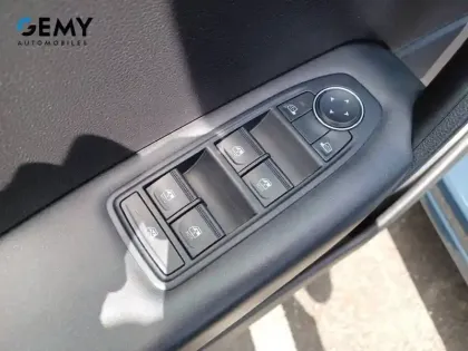 Photo 11 Renault Captur  TCe 90 - 21