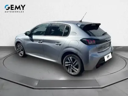 Photo 6 Peugeot 208  PureTech 100 S&S EAT8