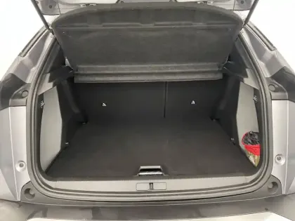 Photo 12 Peugeot 2008  PureTech 100 S&S BVM6